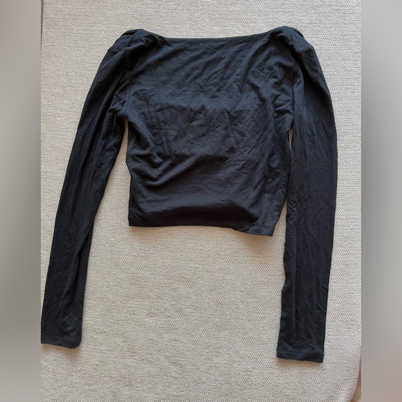 Black Orbit Long Sleeve 🖤 - Picture 4 of 7